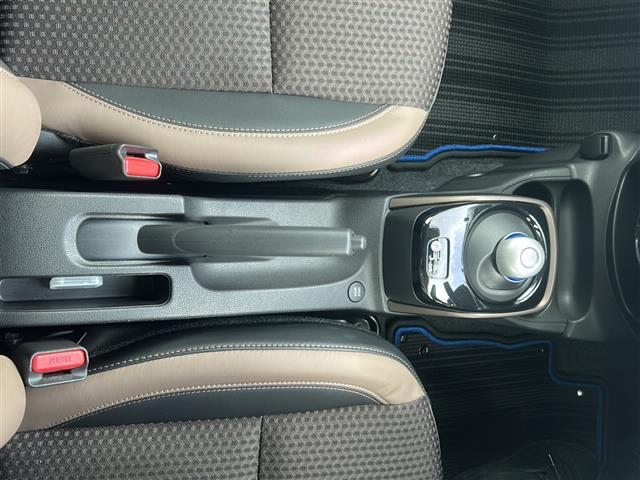 店舗にて現車の確認もいただけますので、お電話で在庫のご確認の上是非ご来店くださいませ！！！