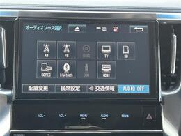 こちらはオーディオ周りの写真になります。一通りの装備はついてます。動作確認済みです。詳しい機能に関しましては装備欄を確認ください。