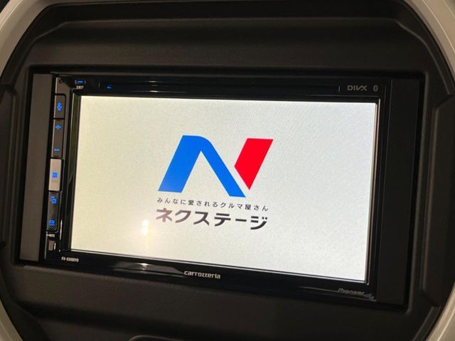 【ディスプレイオーディオ】視認性が高いディスプレイオーディオを装備♪操作性も良好で直感的なソース選択が可能です。