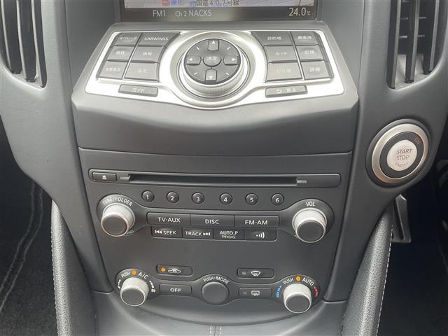 【運転席操作部】快適なドライブを楽しむための機能が装備されています！運転席から触れるので、使いやすいです！除菌プランいれていただくと、さらに清潔で安心していただけます！