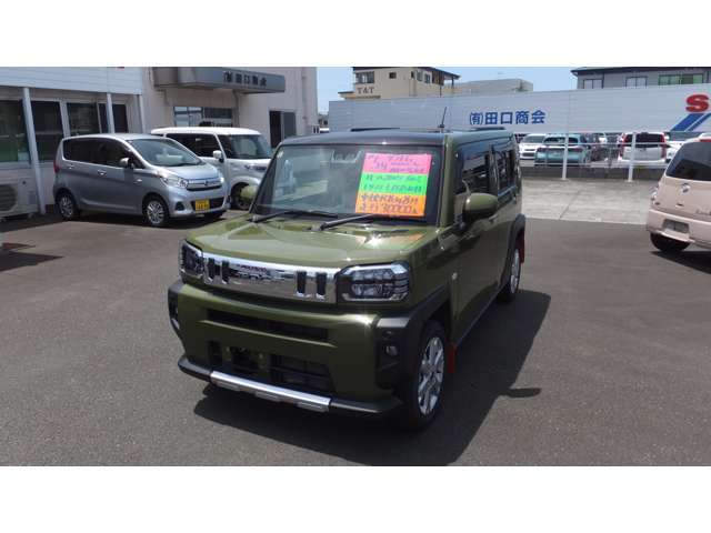 ボディーカラーは、カーキ色になります。