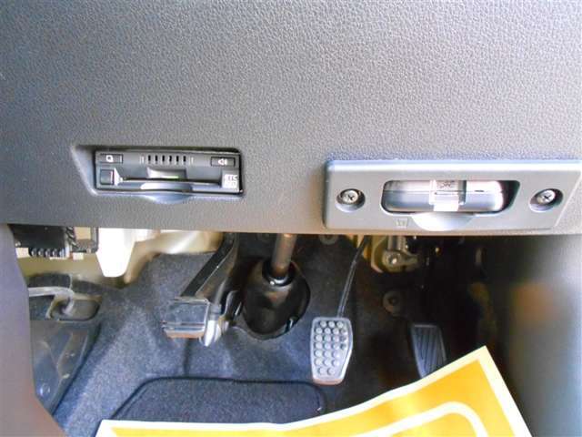 お客様のご来店心よりお待ちしております。お客様をお待たせすることなくお出迎えさせて頂くため、事前にお電話を1本頂けると幸いです。