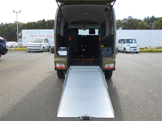 軽自動車・コンパクトカー・ミニバンまで、格安良質車を取り揃えております！仕入れには自信がありますので、是非お客様の目でお確かめください！