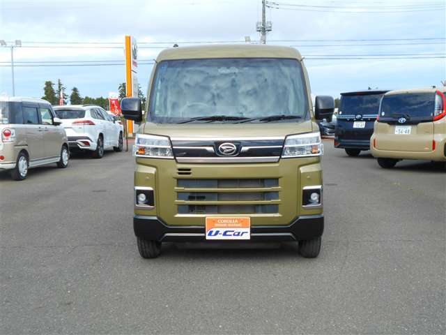 女性スタッフも常勤しておりますので、女性の方やお子様連れの方もお気軽にご来店・お問い合わせ下さい。