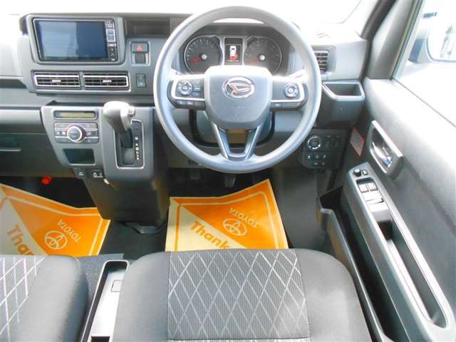 中古車はたった1台との一期一会。買ってよかったと言って頂けるようスタッフが一丸となって全力サポート致します！