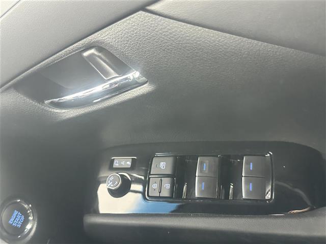 【窓操作部】軽い力で、窓を開けたり閉めたりすることができます！掲載箇所以外にご希望の写真がございましたら、お気軽にお問い合わせ下さい！メールや郵送でお送りさせていただきます。