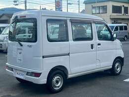 仕事や農業、配達など現場に強い軽トラ・軽バン多数展示中。全車点検・整備・クリーニング済！お急ぎの方も即納対応可。182号沿い、福山市内からのアクセスも良好です。用途に応じた提案力に自信あり！