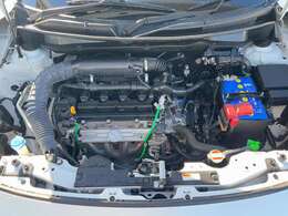 エンジンルーム内もしっかりクリーニング済みです！！！隅々まで見てください！！！修復歴もございません！！！