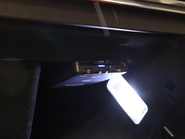 カーセンサーを見て電話しましたとお伝え下さい。0078-9711-254277までお気軽にお電話下さい。全国納車可能です。納車方法に関してもお気軽にご相談ください。