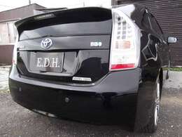 着用タイヤは該当シーズン用のタイヤを装着させております。