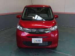 フロントカメラにより前方車輌や歩行者を検知。衝突の危険があるときは警報や衝突被害軽減ブレーキが作動します！