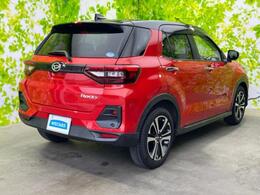 全国に店舗を展開しているのでどこでもお取り寄せが可能です！この車が気になるけど遠方だから・・・と諦める必要はありません！※別途陸送費が必要です。