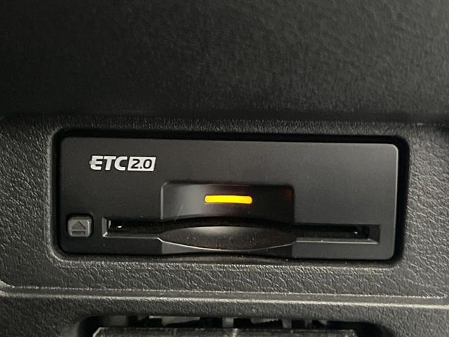 【ETC】高速道路の料金所をストレスなく通過！話題のスポットやサービスエリアに多い「スマートIC」利用時は必須のアイテムです。当店でセットアップを実施、ご納車当日からすぐにご利用いただけます！