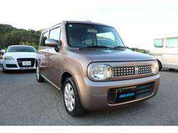 装備面では、オートエアコン・純正14インチアルミ・シートヒーター・スマートキー・プッシュスタート・タイヤ7分山等、充実装備です！