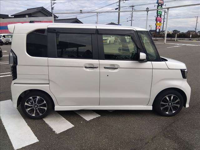 ☆全国納車可能です☆欲しい車が見つかった！！・・けど遠い・・諦めないで下さい！弊社では全国のお客様へ弊社自慢の車輌をお届けしています☆ご相談下さい♪