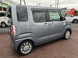 外装はグレーメタリックになります♪