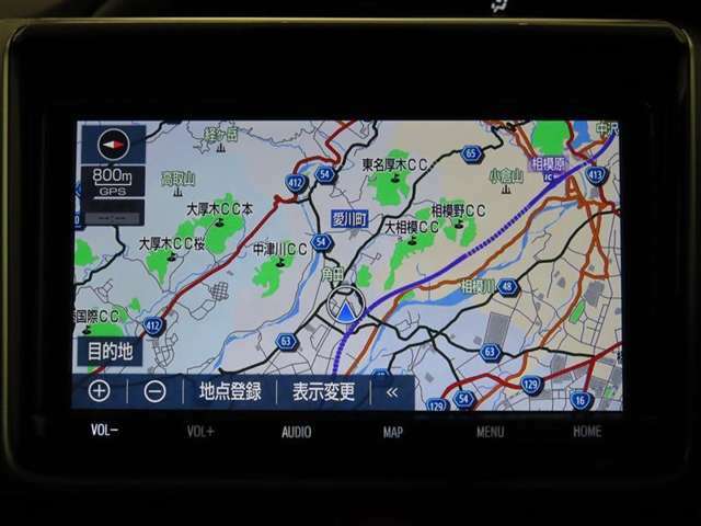 トヨタ純正ナビ装備！地図描写は文字も道もクリアで見やすく、滑らかに表示します。これさえあればもう道に迷わないですみますね♪フルセグで地上波デジタル放送TVもバッチリ綺麗に見れちゃいます♪