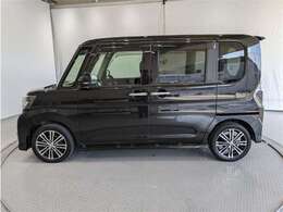 1年間の走行距離無制限のロングラン保証付きです。また、さらに安心をお求めの方には1年～2年の保証延長ができる（有償）もお選びいただけます。