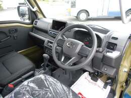 オートマチック（CVT）車です！