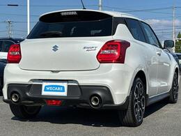 全国に店舗を展開しているのでどこでもお取り寄せが可能です！この車が気になるけど遠方だから・・・と諦める必要はありません！※別途陸送費が必要です。