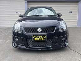 在庫車両は全車ボディー磨き　室内美装済みです。板金工場勤務経験のスタッフが心をこめて磨いています♪また　納車前に再度美装します♪　ピカピカのお車をお客さまに届けます☆