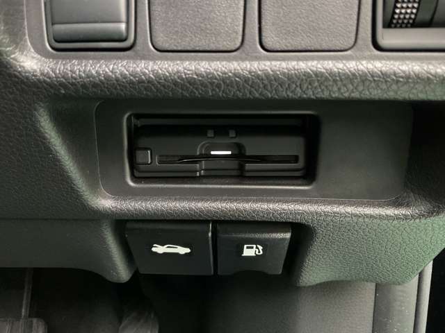 ETCが装備されているので高速道路の乗り降りも便利です♪