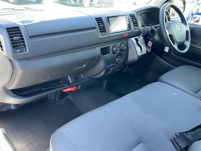 みなさまのお車選びのお手伝いをさせてください！スタッフ一同心よりご来店、お問い合わせをお待ちしております！