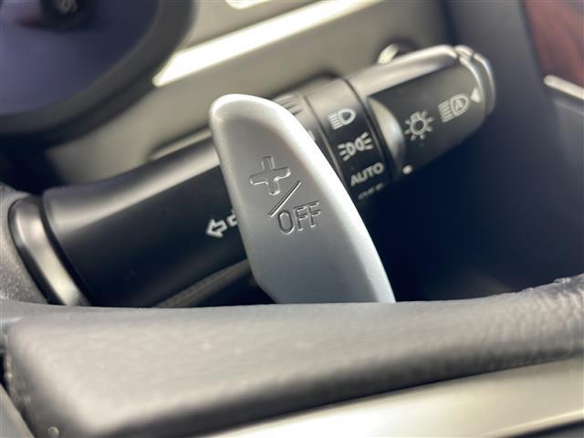 気になる車はすぐにお問い合わせください！画面右側の0066から始まる無料ダイヤルからお問い合わせ下さい！専門スタッフがお車のご質問にお答えいたします！