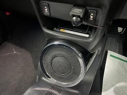 【サウンドマッピングシステム】9つのスピーカー、ウーファー、ツィーターにより上質な音質で楽しむことができます♪