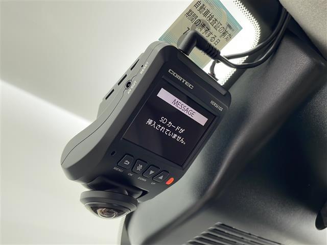 【後部座席操作部】後部座席を快適に過ごしていただくための便利な装備が付いています！