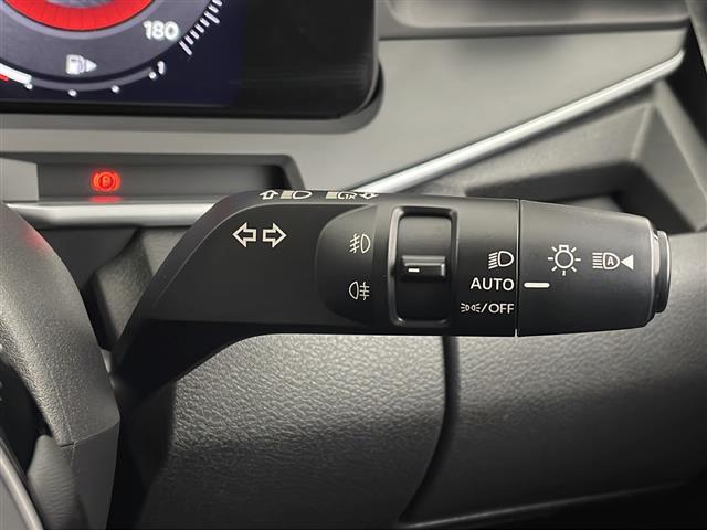 【運転席操作部】快適なドライブを楽しむための機能が装備されています！運転席から触れるので、使いやすいです！除菌プランいれていただくと、さらに清潔で安心していただけます！