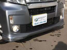 カスタムグレード専用のエアロ＆フォグランプも標準装備★荒れた冬でもしっかり明るく照らしてくれますね★