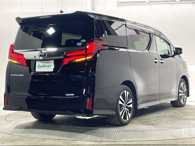 【リア外装】現車の確認はお電話でも承っております。【ハリアー/エクストレイル/ヴェゼル/C-HR/プリウス/シエンタ/オデッセイ/SUV/ミニバン/コンパクト/ハイブリッド/ハイブリット】続々入庫中！！