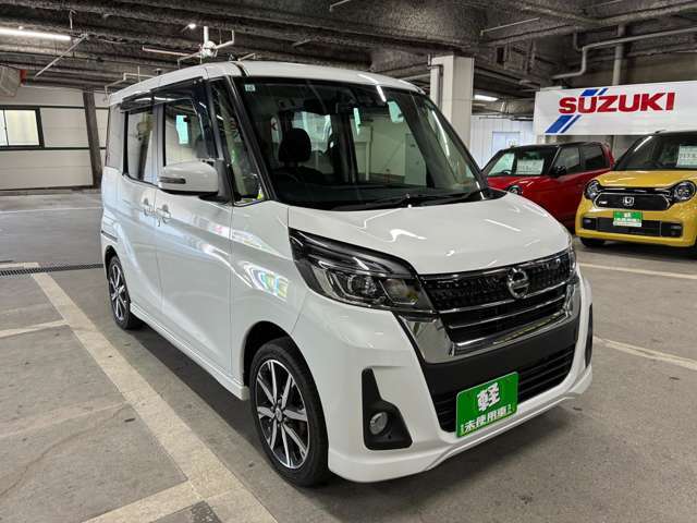 当店では、オールメーカー・オールカラーの新車・届出済み未使用車を取り揃えております。