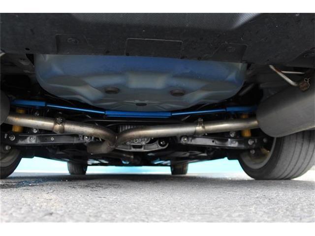 内陸使用のお車ですので下廻りのサビも少なく安心です！ご不明点やご来店のお際は是非お電話でご連絡下さい！