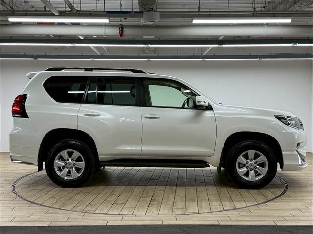 全車修復歴なし！鑑定付きの良質なお車のみを厳選して展示中☆第3者機関の認定付き車ですので、遠方の方でも、安心してご検討いただけます。