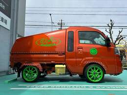 流線型のスタイリッシュなハッチバッククーペにしてプロポーションバランスの美しさを追求しました。