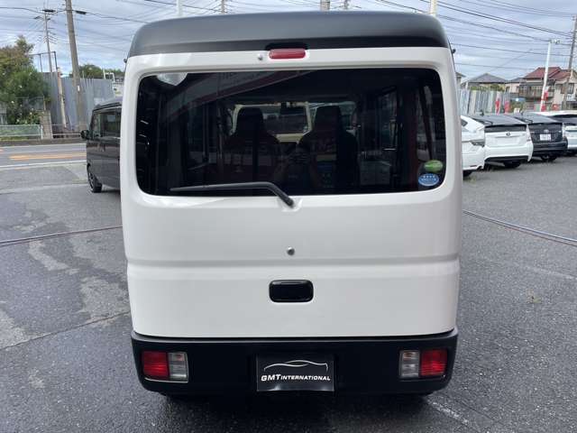 提携認証整備工場完備。車検や点検整備も対応いたします。