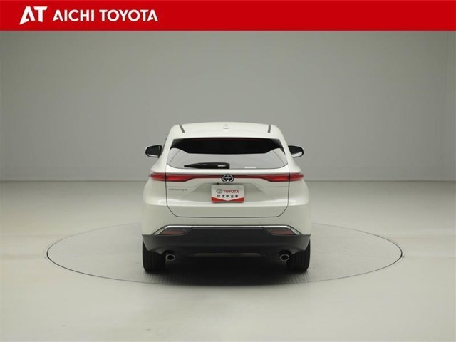 『TOYOTA認定中古車』は「まるごとクリーニング」で綺麗な内外装、「車両検査証」はプロによるチェック、買ってからも安心の「ロングラン保証」、3つの安心安全を標準装備したトヨタのブランドU-Carです