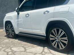 ご来店頂く全てのお客様をスタッフ一同笑顔で、お出迎えさせて頂きます。　些細なことでも構いませんので、ご連絡をお待ちしております。　　お問い合わせ電話番号は、0567-33-2088までお願い致します。