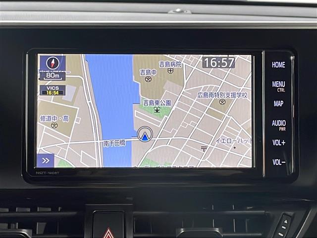 【純正ナビ】専用設計で車内の雰囲気にマッチ！ナビ利用時のマップ表示は見やすく、いつものドライブがグッと楽しくなります！