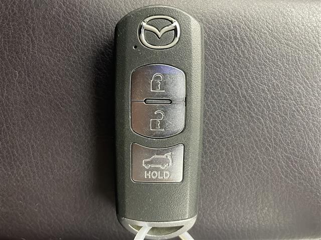 【付属品】このクルマで使える装備品が付いています！使い方などはぜひ実際に店舗にお越しいただき、専門スタッフにお尋ねください！