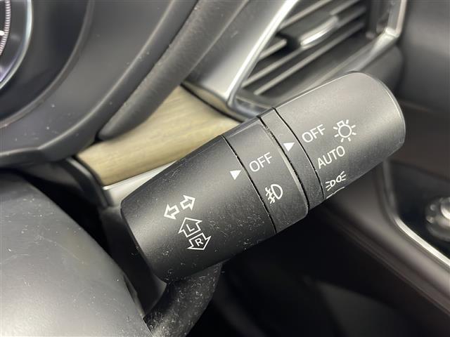 【運転席操作部】快適なドライブを楽しむための機能が装備されています！運転席から触れるので、使いやすいです！除菌プランいれていただくと、さらに清潔で安心していただけます！
