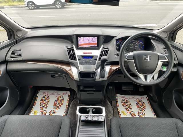 遠方やご来店が難しいお客様にも安心してご購入できますように車輌の詳細画像、動画をメール、LINE＠で送らせていただくサービスを行なっておりますので、お気軽にお問い合わせください！