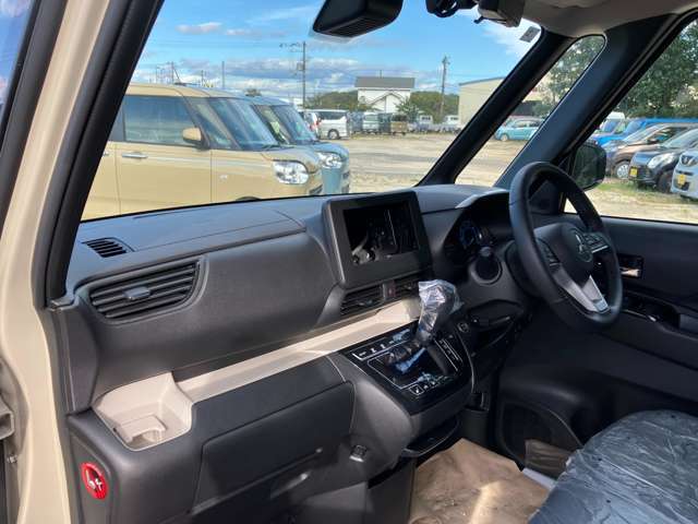 お子様のための大きいなキッズスペースもあります！お子様を預けて心おきなく車種選びを楽しんでください♪