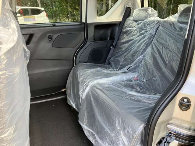 事故の際も保険の交渉から車の修理や代車の手配まで迅速に対応！保険のアドバイザーがカーライフに最適なプランをご提案します！