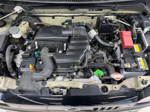 親切・丁寧な専門メカニックスタッフが応対！・車検・点検整備・事故等の修理などアフターサービスも安心。お車のカスタマイズもネクステージのサービススタッフまでご相談ください！