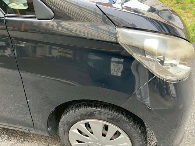 新車の取り扱いもしております！新車を扱う時と変わらないよう中古車も大事に扱っております！