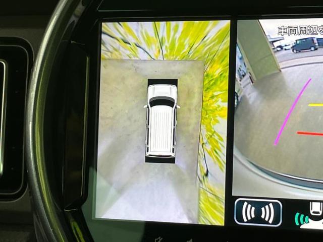 WECARSの展示場では実際に見て、触ってお車をお選びいただけます！知識の豊富な営業スタッフが様々なカーライフをご提案いたします！