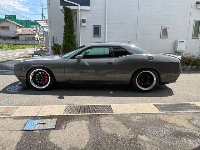 ダッジ チャレンジャー 392 HEMI スキャットパック シェイカー